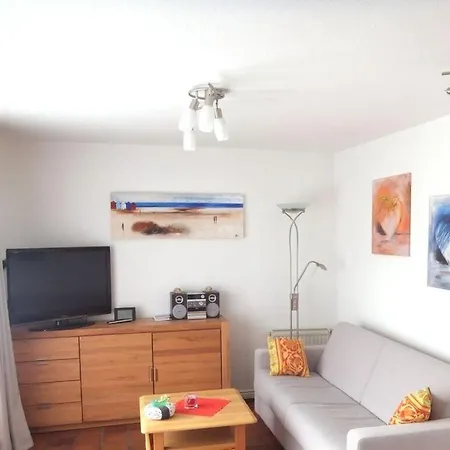 1 With Southeast Terrace, Luetje Gaadt Westerland